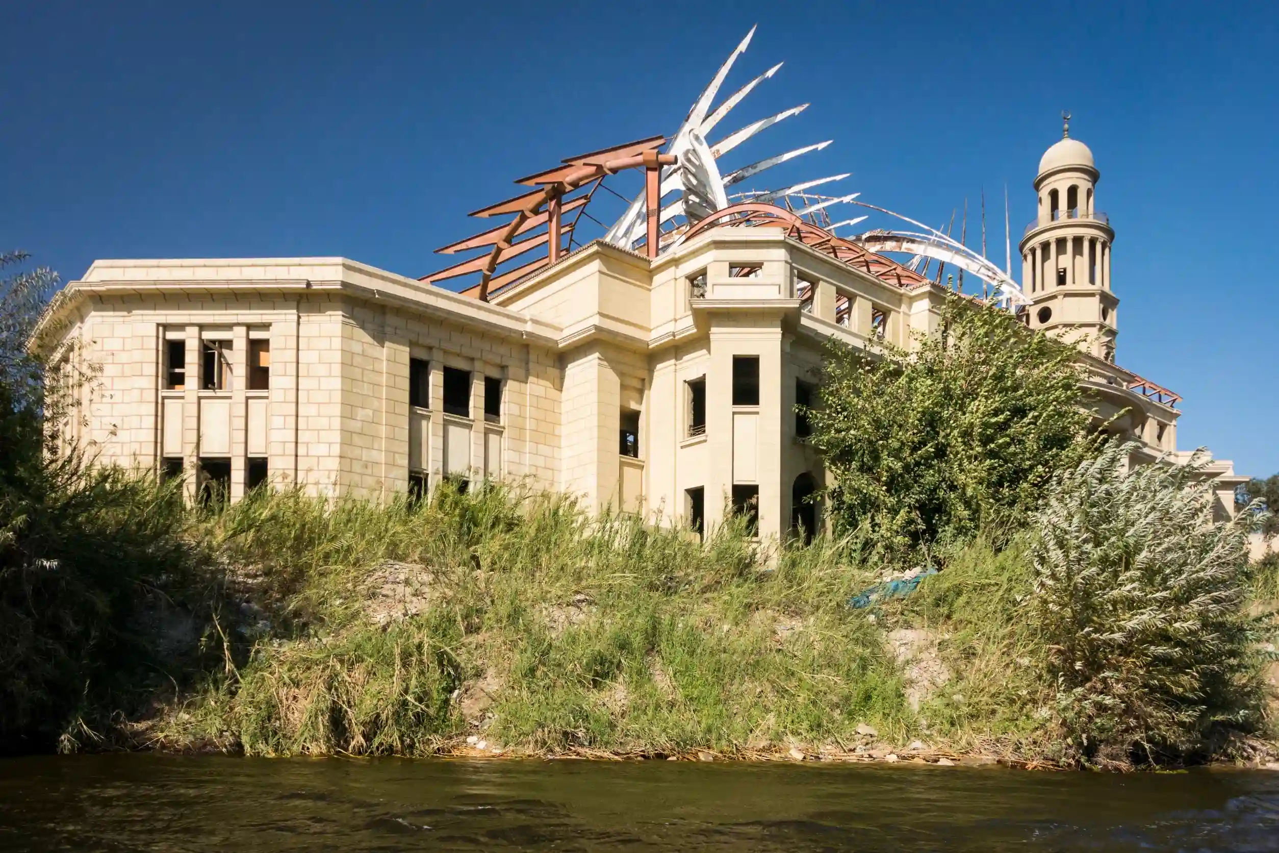 banks of the river nile in cairo
