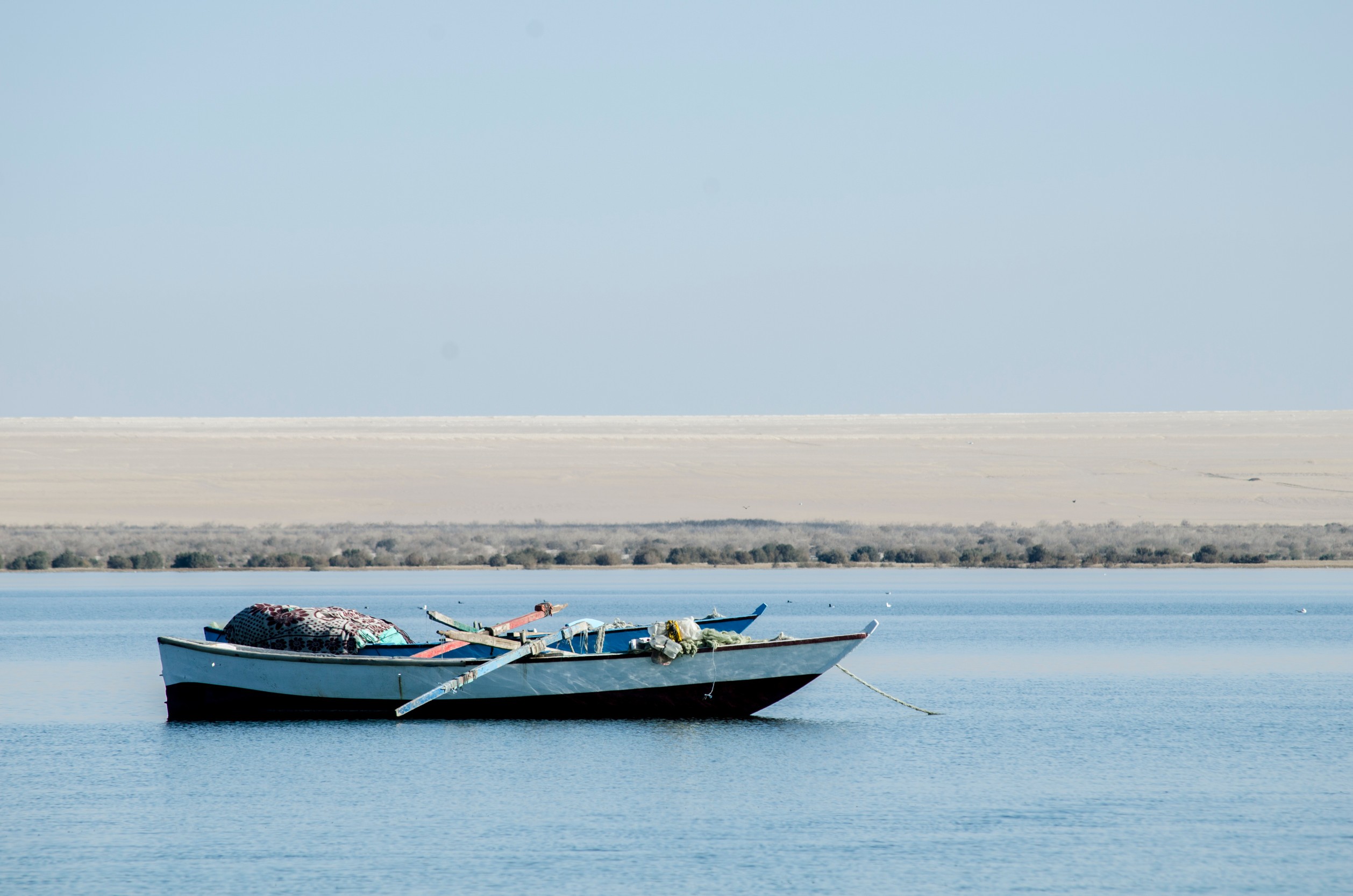 Barco pesquero en Wadi El Rayan