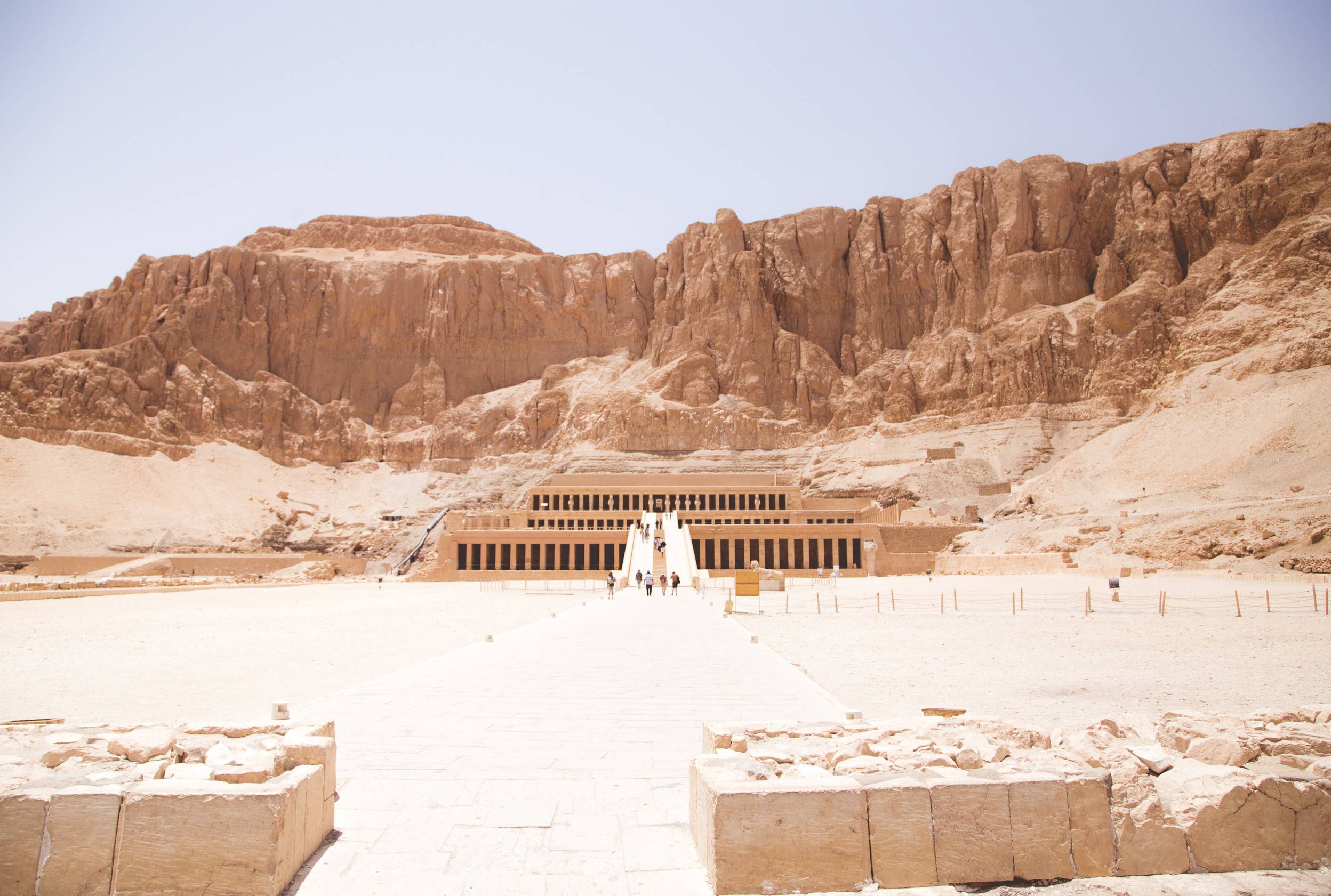 Погребальный храм Хатшепсут в Египте