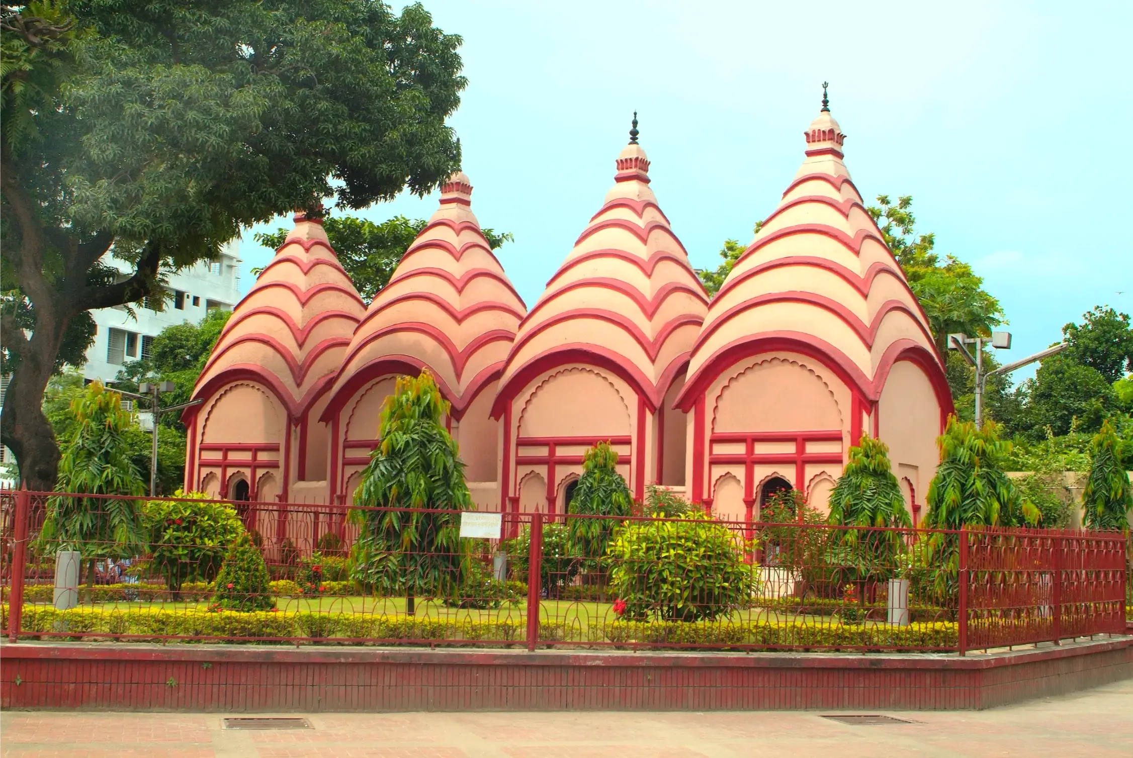 the dhakeswari temple in dhaka bangladesh
