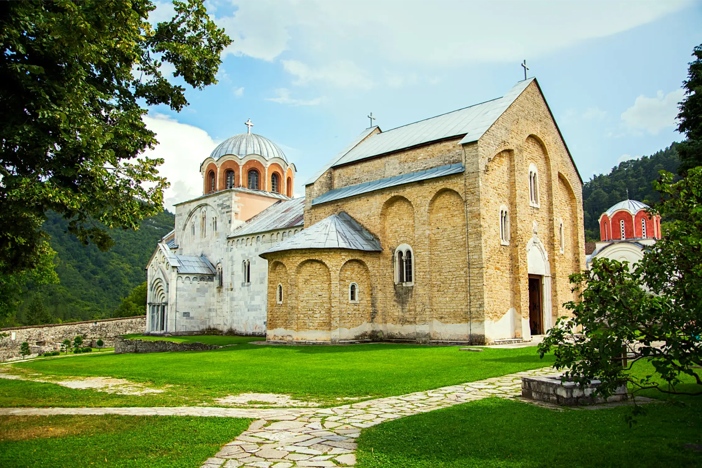 the monastery studenica cathedral in serbian
