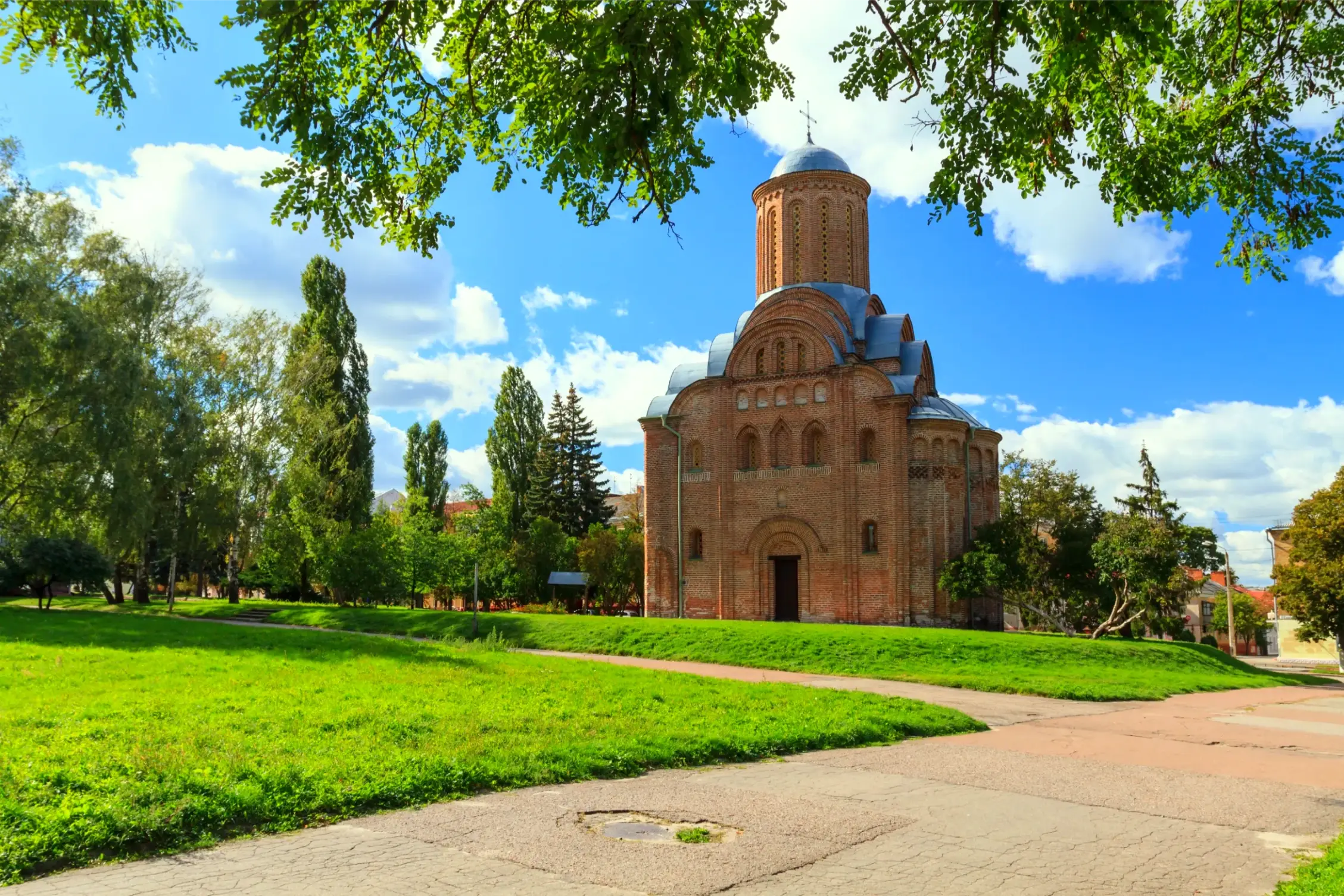 the pyatnitskaya church in chernihiv ukraine