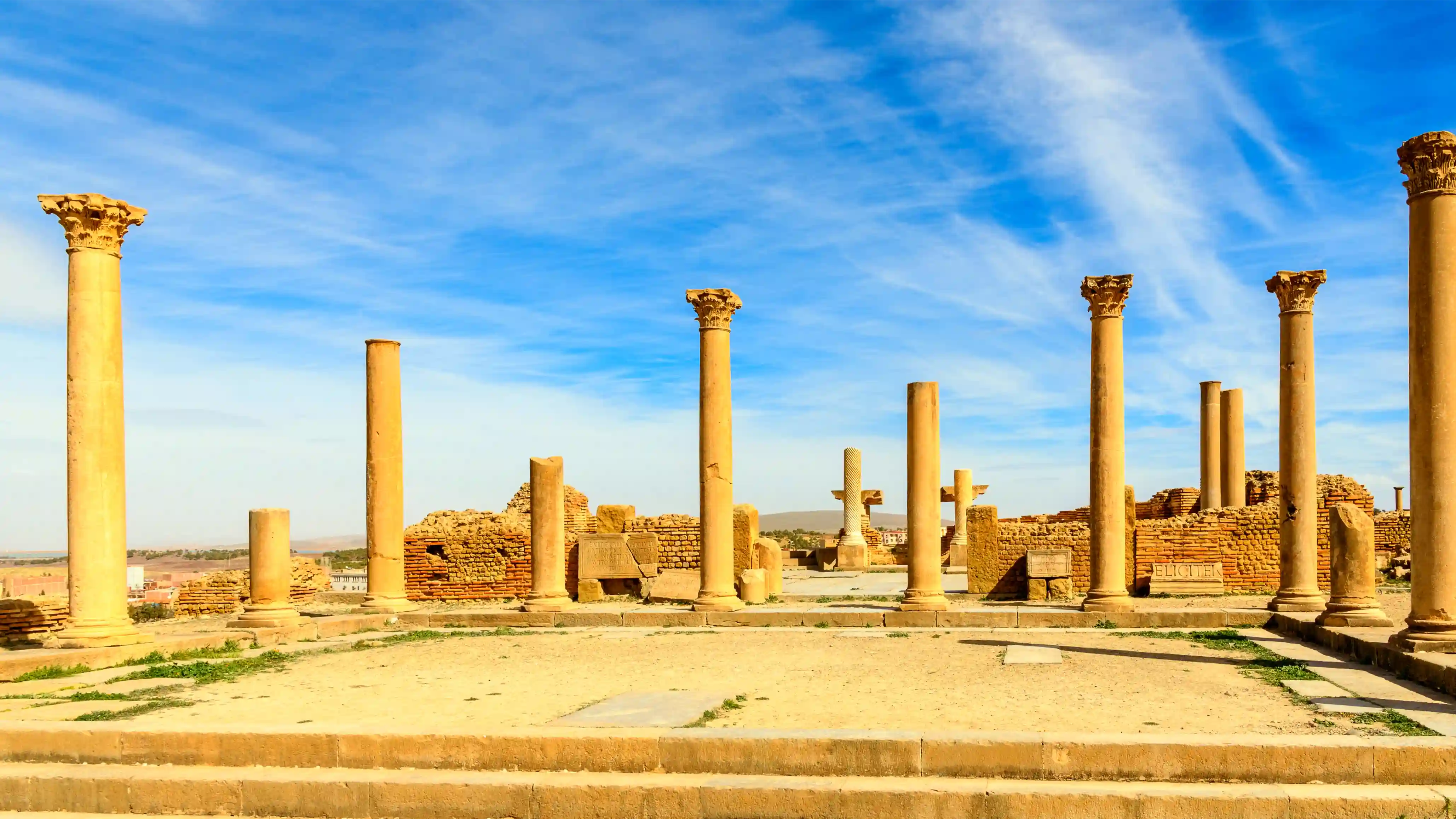 timgad a roman berber mountains of algeria